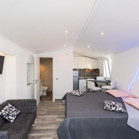 Corfu Downtown Suites المظهر الخارجي الصورة